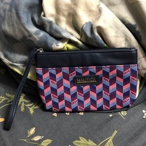 Nautica Chevron Pattern Logo Wristlet Wallet Zipper Pouch in Navy and Pink